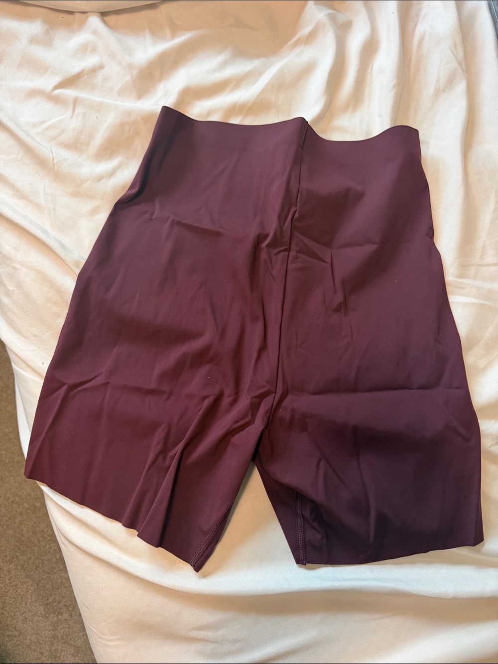 Greyson High-Waist Bike Shorts in Deep Burgundy